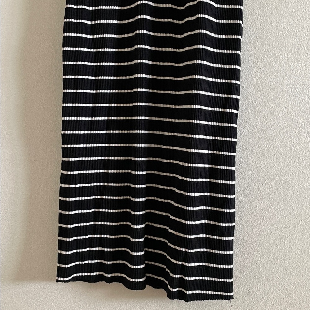 Reformation Carson Midi Dress Women’s Size Large Striped Ribbed Black White‎ - Picture 6 of 8